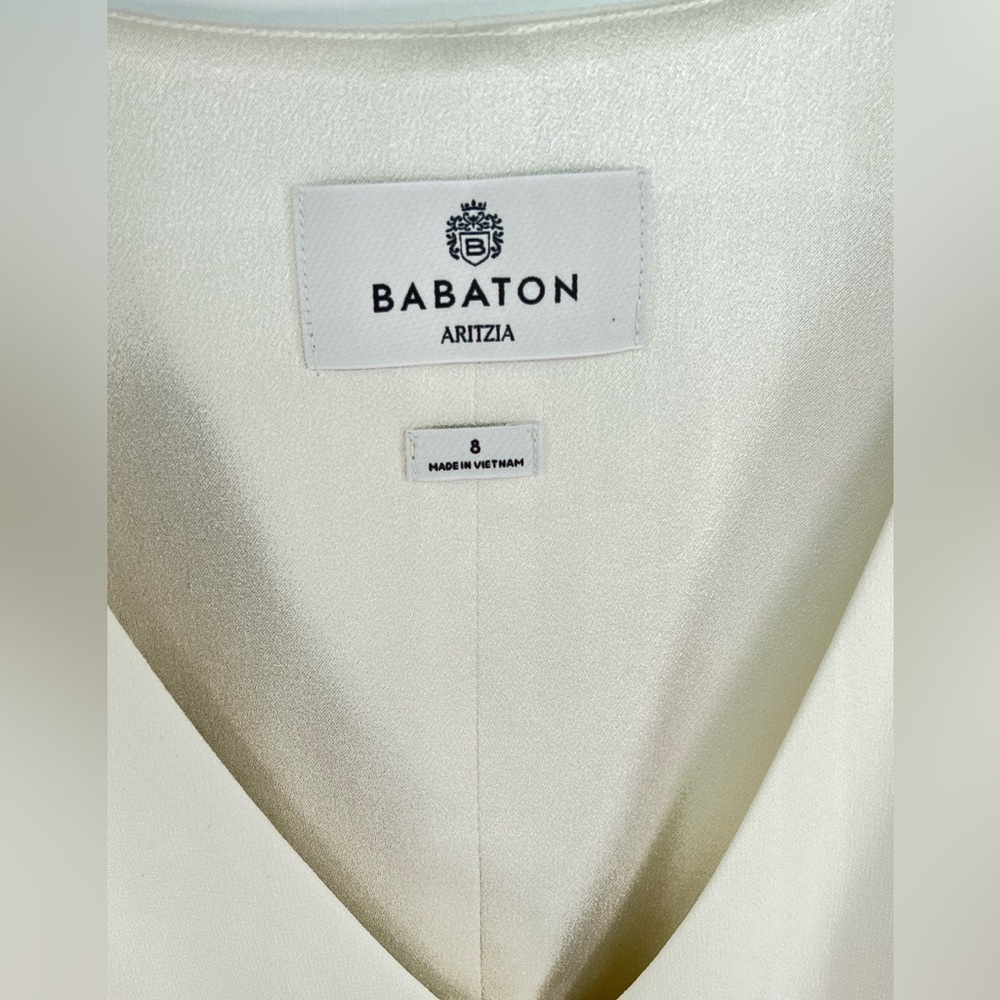 Babaton Aritzia Cream Deniro Vest Sleeveless Button Down Size 8 Eight Like New - Picture 8 of 10
